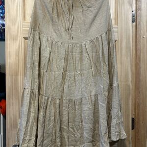 Elegant Tan Women's Skirt